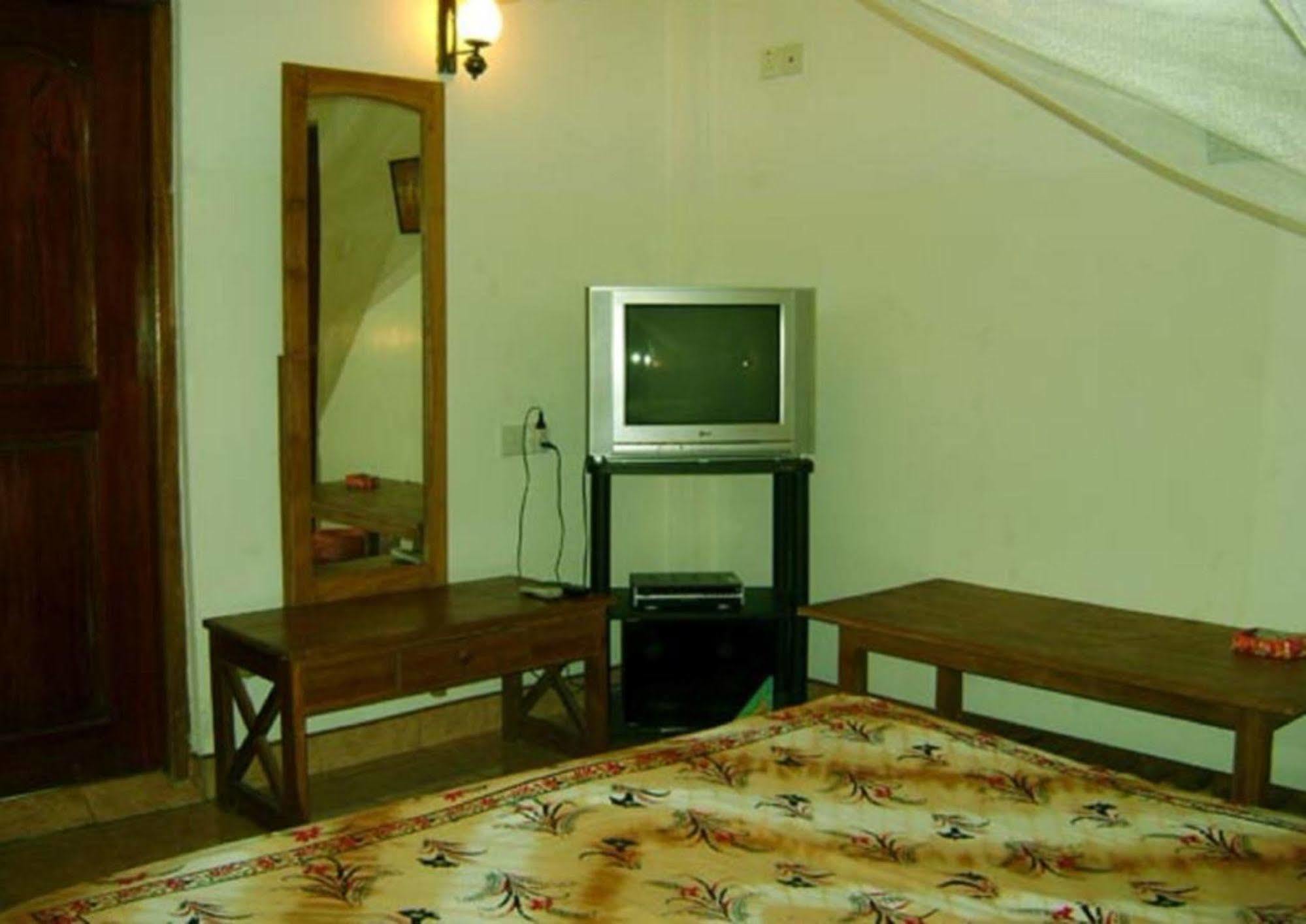 Palm Garden Home Stay Deiyannewela ภายนอก รูปภาพ